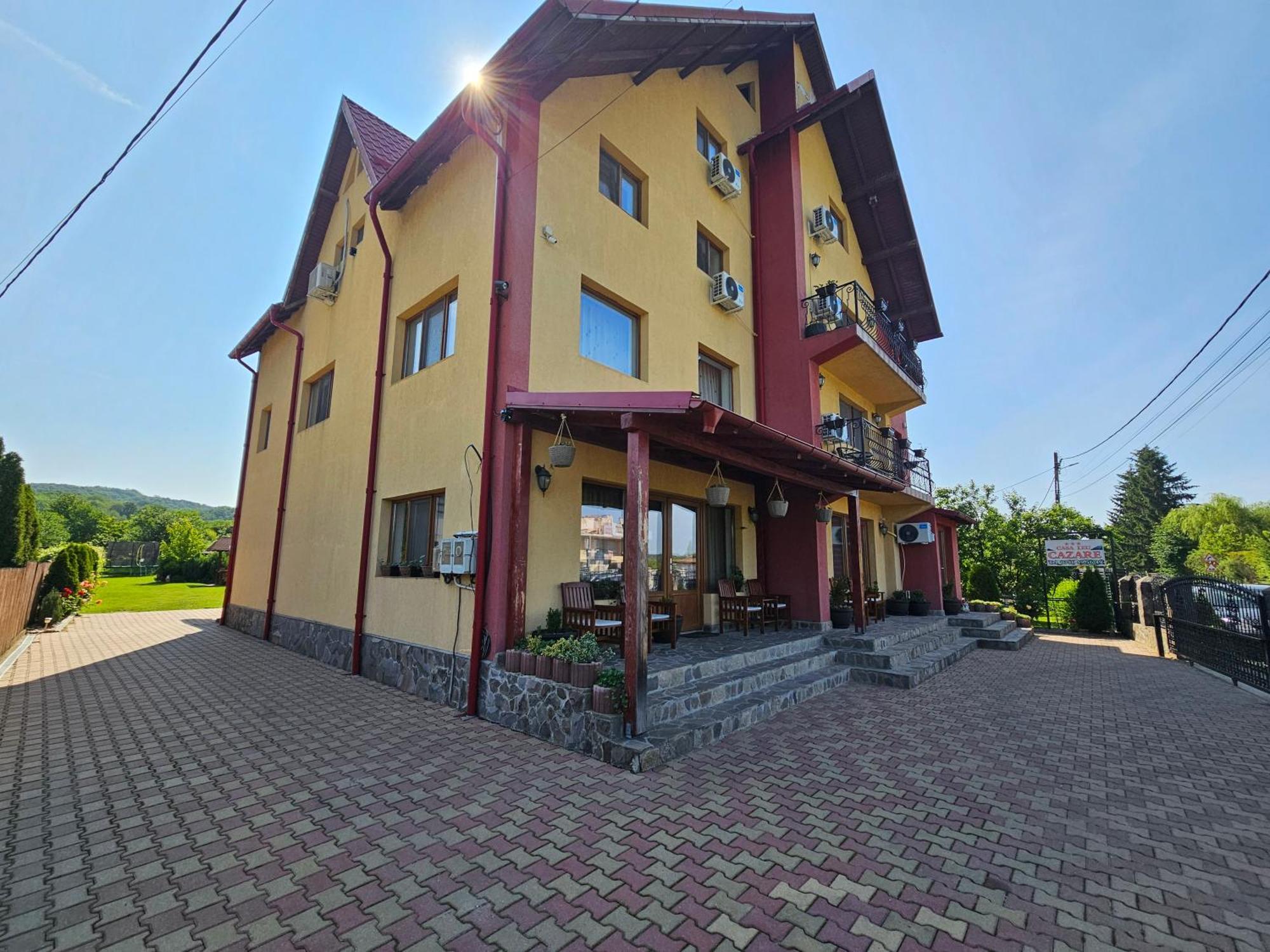 Casa Leu *